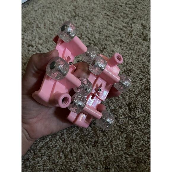 Build a Bear pink roller skates - Picture 3 of 3